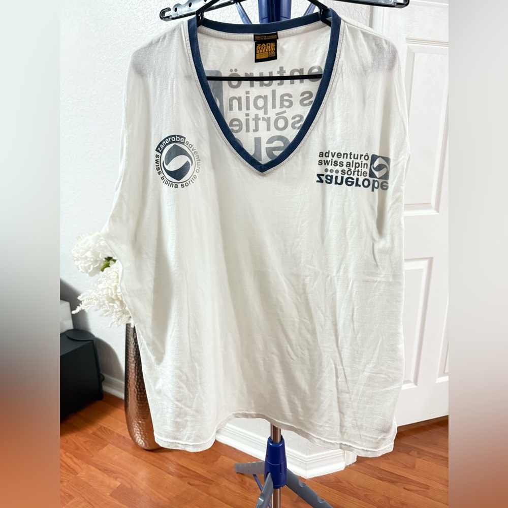 Zanerobe White and Gray Graphic T-Shirt